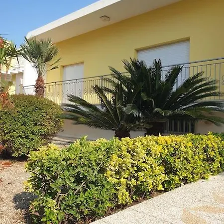Pia Apartment *